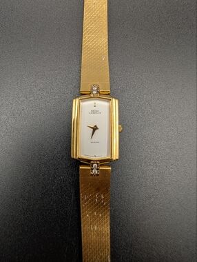 Seiko Lassale Diamond Studded Ladies Quartz Watch in Gold Tone - Has New Battery